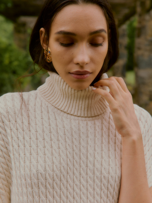 Pearl by Lela Rose logo