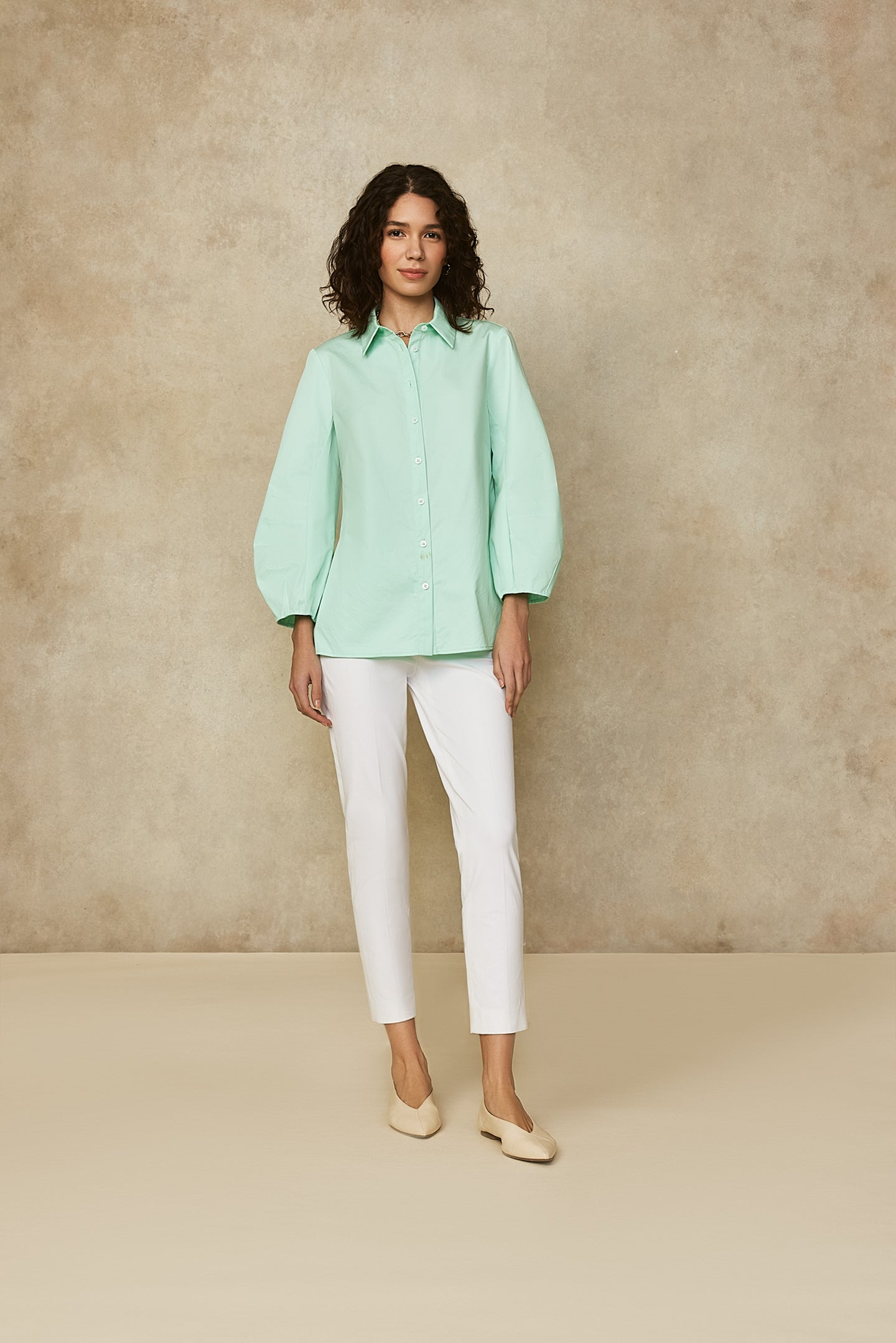 Coated Poplin Pleat Sleeve Top