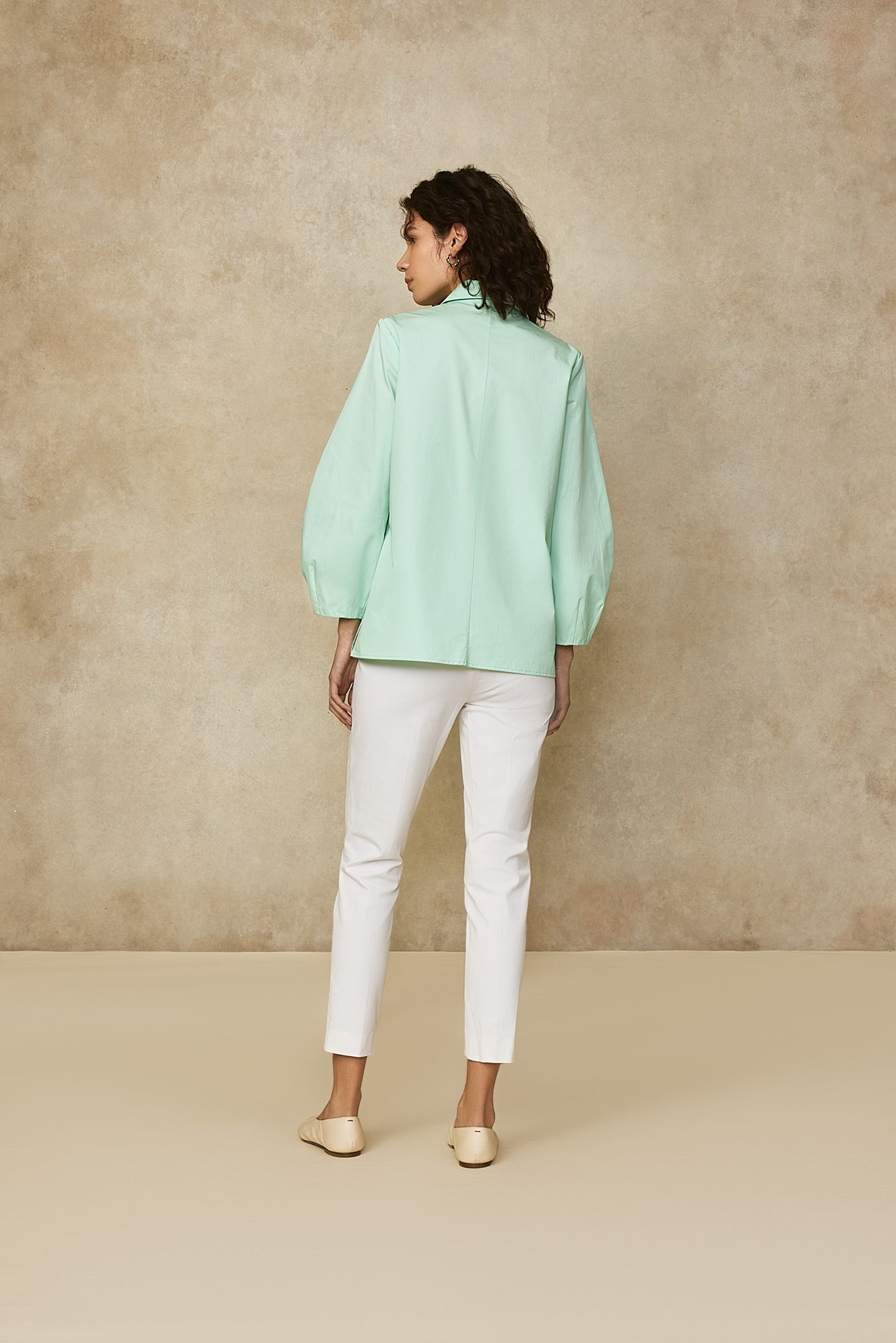 Coated Poplin Pleat Sleeve Top
