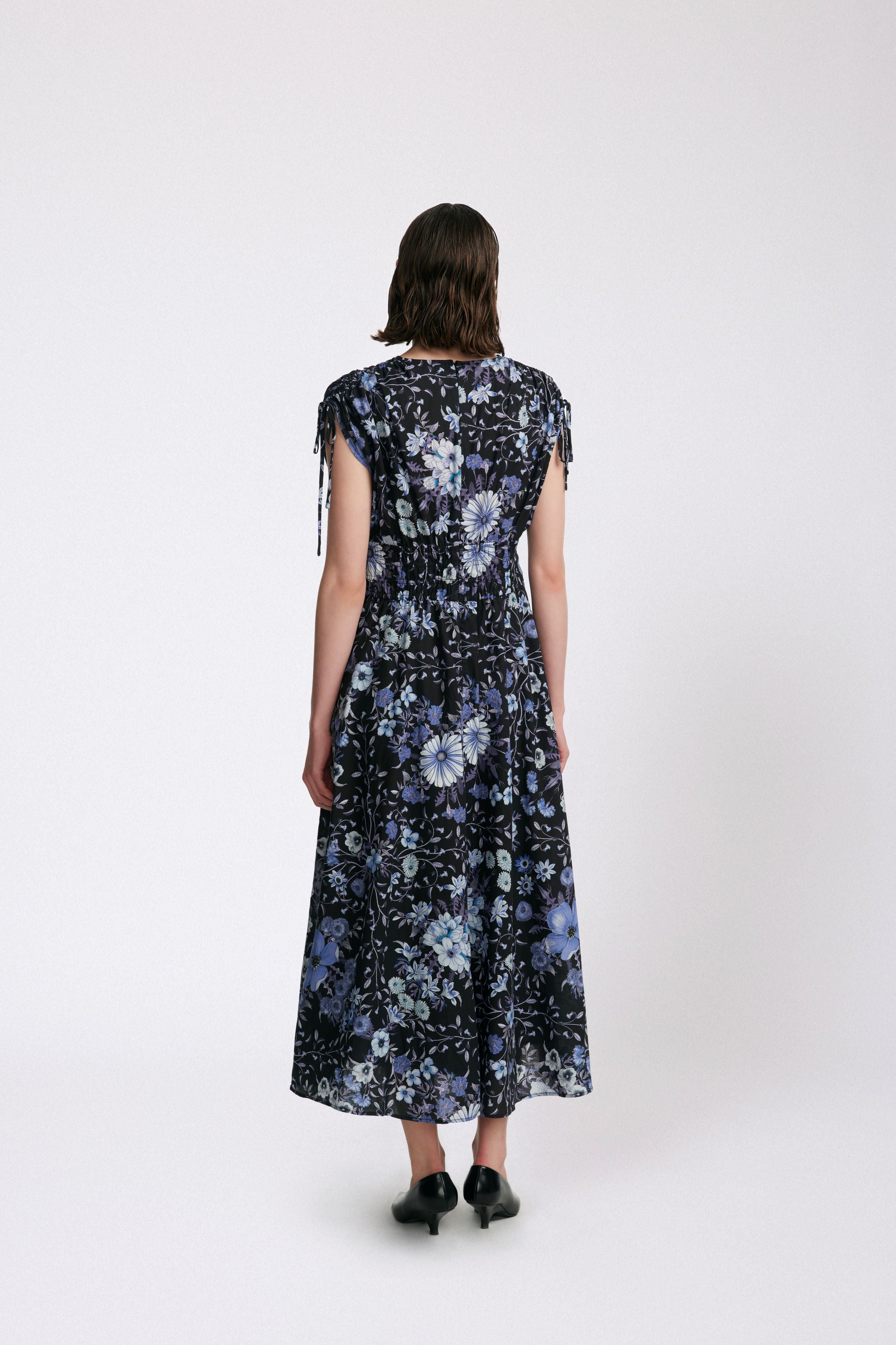 LeoArobe アローブ　Pearl Ruffle Dress Pearl Ruffle Dress BLACK | Arobe OFFICIAL ONLINE STORE