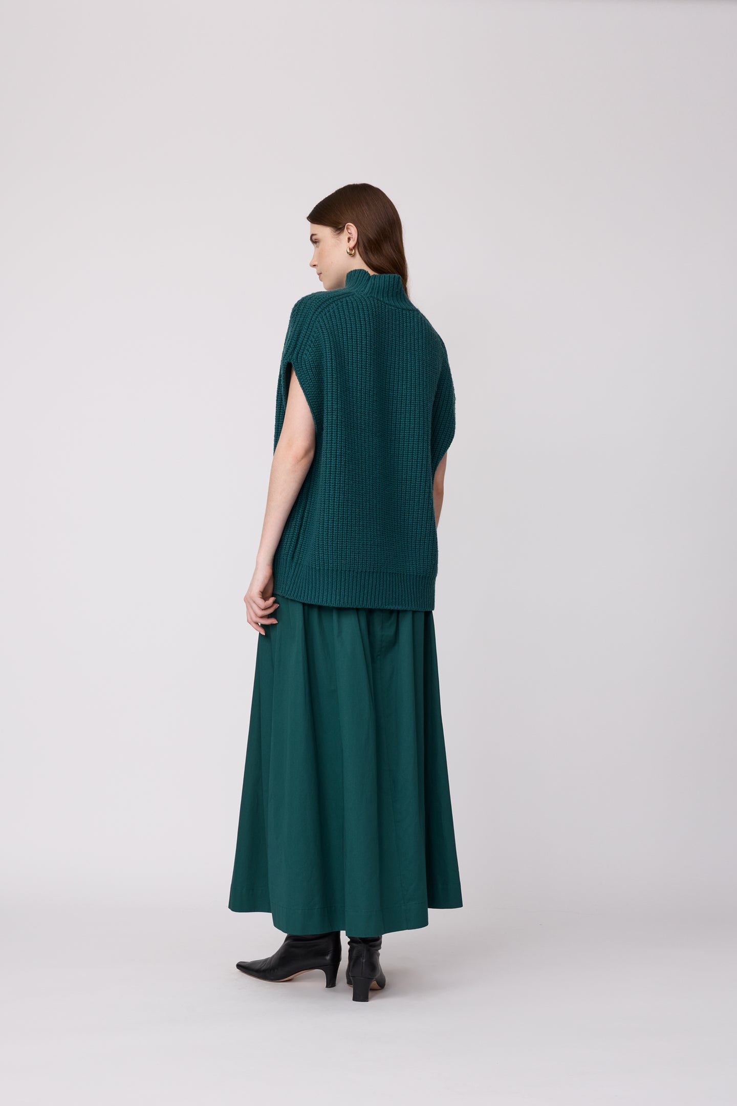 Sleeveless Turtleneck Sweater